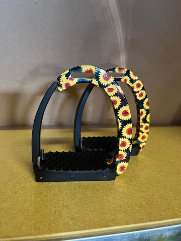 71b43011 87fb 4f99 a419 9ca0ad45d229