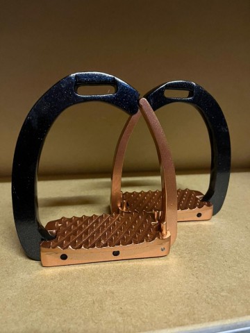 87f745a3 4078 4e4d bc8c f4f10192793a