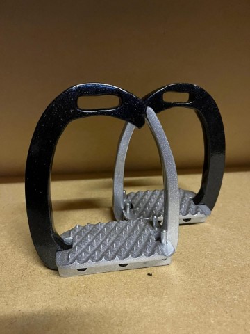 F17da4e0 640f 4941 9938 f2303f5db41b